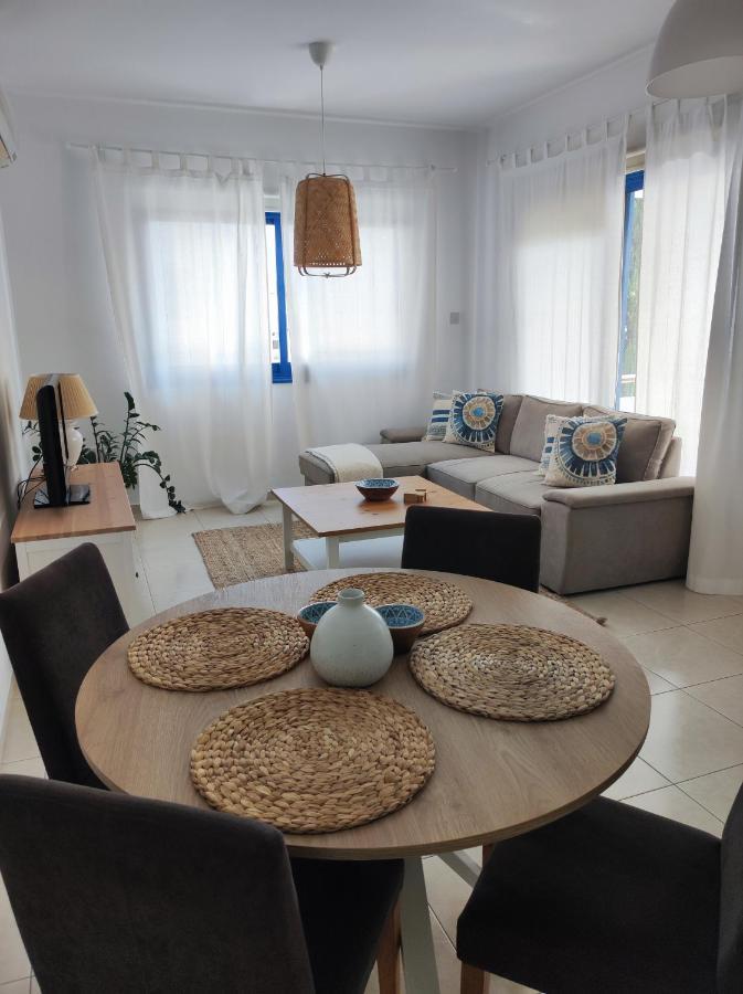 Ferienwohnung Marina Gardens Paphos Exterior foto