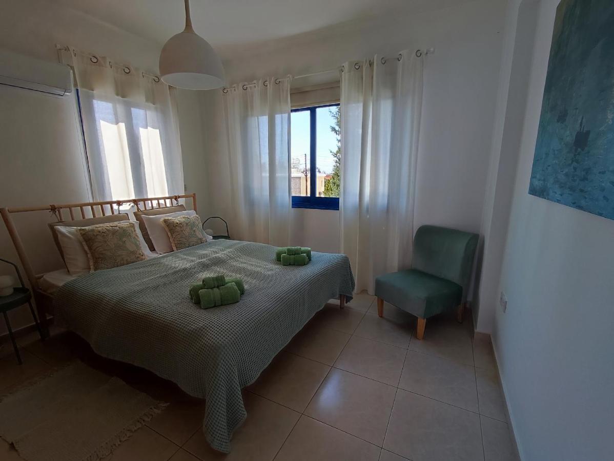 Ferienwohnung Marina Gardens Paphos Exterior foto